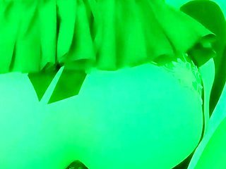 Czech amateur toys her tight muff