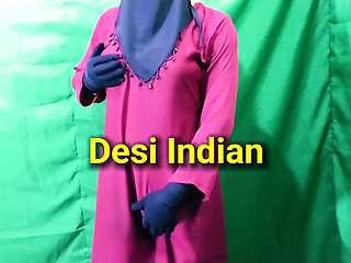 Indian housewife masturbating and talking dirty in the bedroom