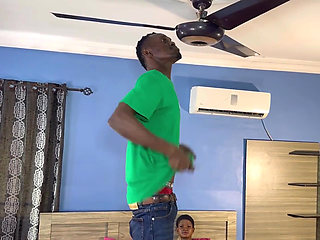 Pato the Electrician Was Seduced by a Lagos Baddie While Trying to Fix Her Fan