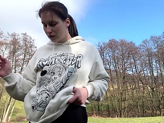 Amateur hottie Mertyxxx gets wild in the park while naked