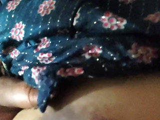 Desi bhabhi ke desi chuchi