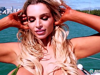 Bikini, platinum-blonde, 4k ultrahd