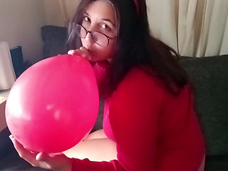 Squeezing Balloon with All My Naked Body - Bunny Looner