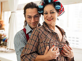 Francine Ferrari First Anal with Mature Stepmom - Rough Hardcore & Big Natural Tits