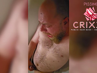 Extremely hairy, chubby, and filthy: Cri33Y's XXL piss compilation