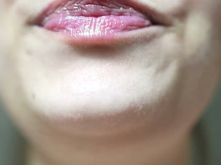 I Have a Mouth and Tongue Fetish, and I Show the Veins on My Tongue.