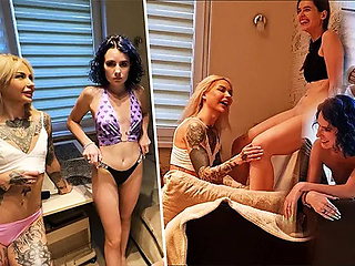 Crazy Night: 3 Girls and 1 Guy with a Broken Arm in a Student Orgy