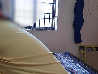 Indian Married Wife Shows Navel to Have a Deal with Houseowner