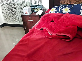 Indian Wife’s First Anal Fingering – Desi Bhabhi Homemade Fun