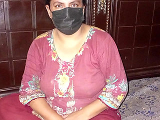 High-class beautiful Stepsister tight pussy hindi audio Sex story Mms,