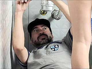 Skinny Redhead Latina Gets Fucked Hard By Plumber - Amateur Blowjob & Cumshot