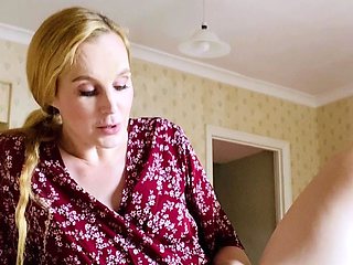 Amateur MILF fucked finger toy orgasms cumshot on pussy