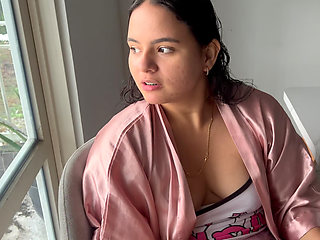 SHE COMES TO COLLECT MY RENT AND LEAVES FULL OF MILK AND WITHOUT MONEY