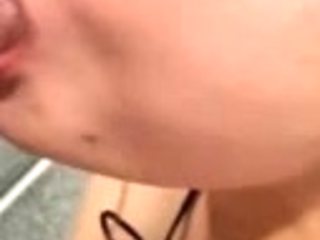 BG Blowjob Close Up Facial