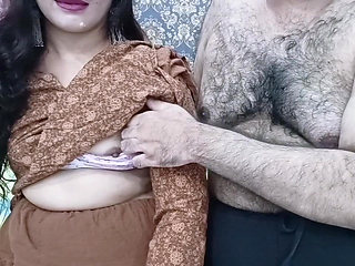 Pakistani Beautiful Housewife Penetrated By Old Stepdad