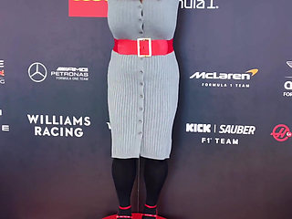 Solo Woman