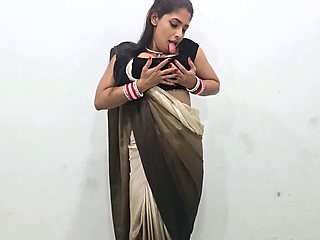 Indian Desi Bhabhi Fucked In Saree By Devar Blowjob