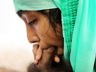 Muslim babe deepthroat queen takes my cum twice