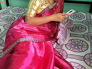 Sexy Figure Sex in Red Sharee