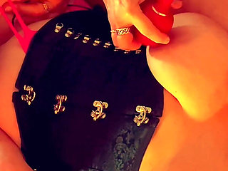 I Dream of Granny Jeannie’s Magical Pussy Is Licked & Fucked to Orgasm 32623fap