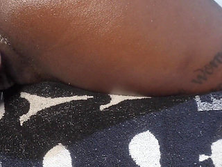 Ebony Gets Fucked by Fuck Machine