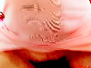 What Kind of Massage and Massage Is This, Auntie? You're Horny and Grabbing My Penis.
