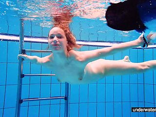 Underwater Show featuring dream girl's underwatershow clip