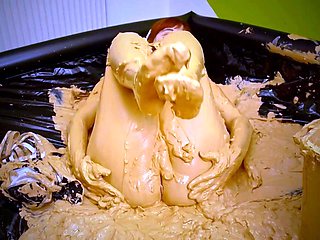 LyndraLynn - Slime and Mud WAM Top Clips