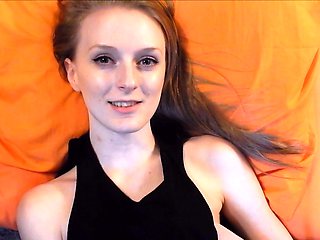 Brunette Solo Webcam Masturbation