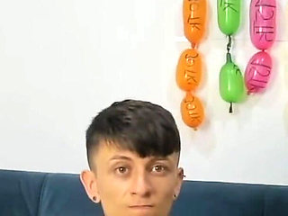 Couple Sex Dancing and Blowjon in Camera