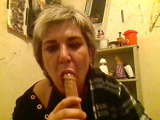 Wet Pussy Vibe BJ