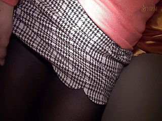 M588g05 Nampa Is a Good -looking Wife on the Way Home From the Alumni Association!