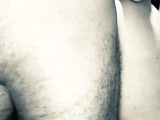 Chubby petera giving up her ass