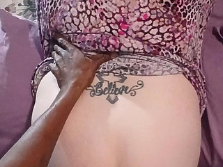 Sloppy Lynn Big Booty Is Wet and Juicy