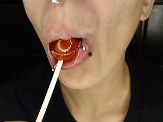 Pierced Lesbian Tongue-Fucks Wet Pussy