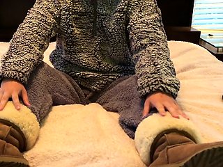 Slutty girl foot fetish with masturbation