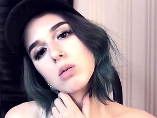 Close up MiLF getting it in the ass