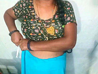 Indian tamil  village beauty aunty hot romance