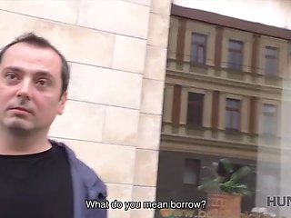Hunt4k. blonda stops struggling with bf because stranger gives currency