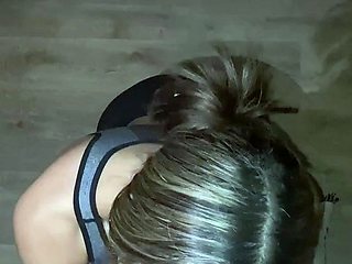 amateur blowjob cumshot finish in her mouth