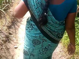 Indian Desi village bhabhi very nice fuck