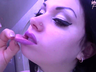 Stretching out my lips!
