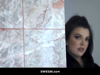 Elizabeth Skylars Big-Tits MILF Teaching With Passion Sparks Epic Blowjob and Hard
