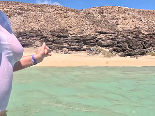 Wet White T-shirt Swimming Underwater