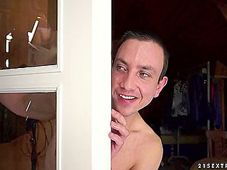 Chubby Mature Gigi And Skinny Dude