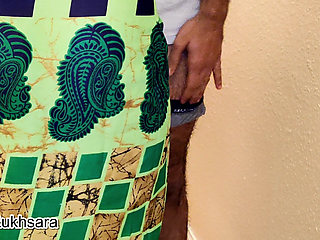 Indian Desi Neighbour Aunty Fucked by Lover in Hotel Room with Big Penis