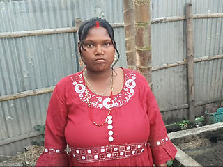 Desi wife ko outdoor chudai ki