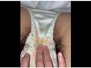 Shtani Diletanta Promokli Vіd Soku Lubovі! Selfі-masturbacіya V Lіzhku Zanadto Realіstichna! [domashne]