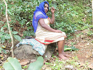 BBW Athena Outdoor Handjob: Jungle Adventure with Boyfriend Filming From Behind in 4K