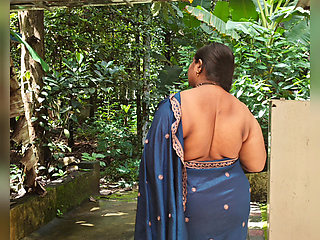 Desi Girl in Topless Sexy Photoshoot in Blue Salwar, After Shoot Picture